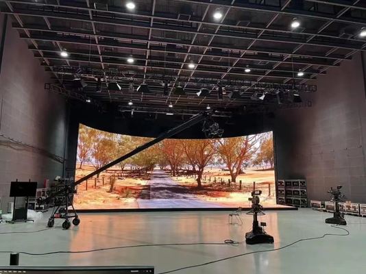 Bon prix Taille du Cabinet 7680Hz 500*1000mm 2 ans de garantie Mur vidéo LED pour la location intérieure et extérieure en ligne